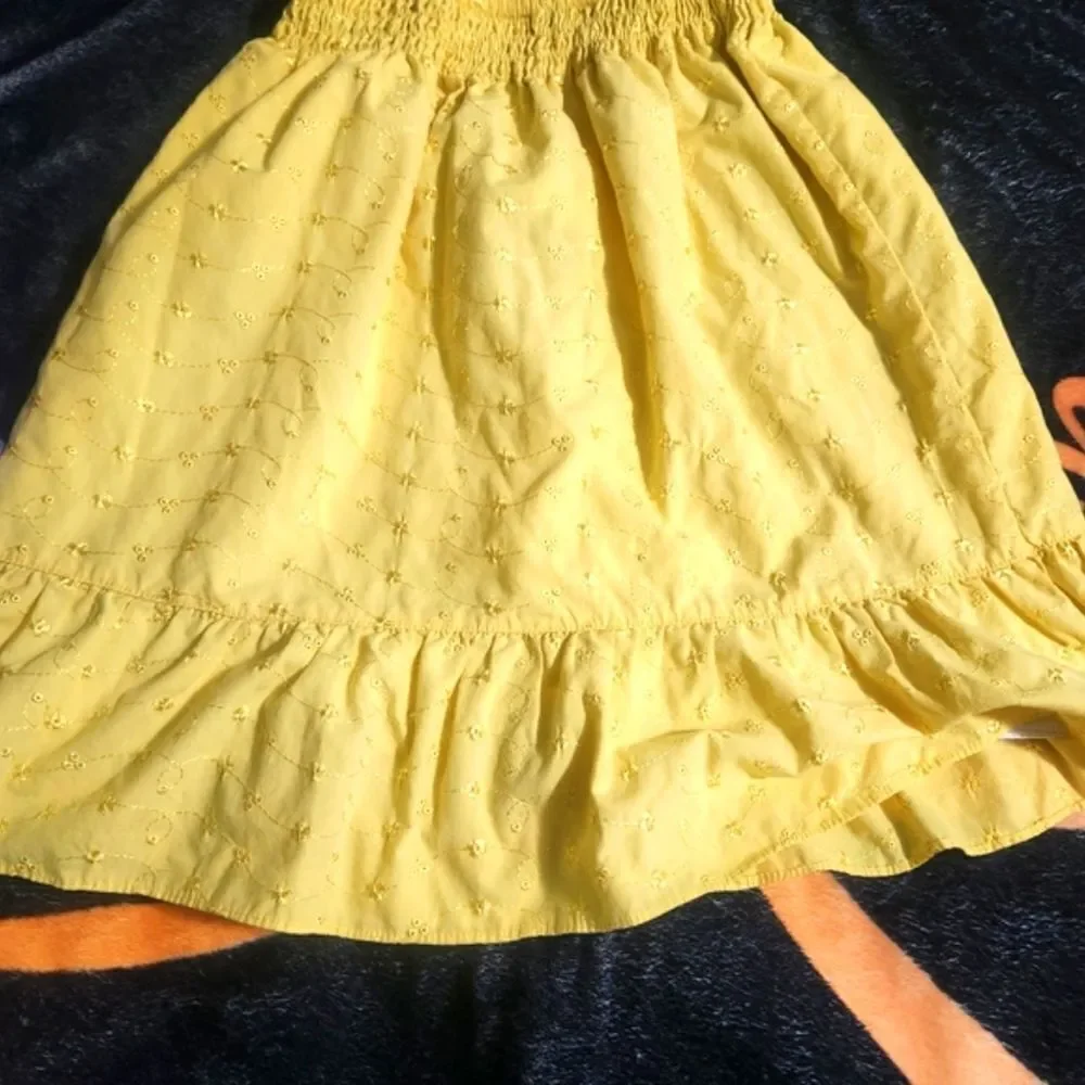 Girl's 5 Years Yellow Blue Lot od 3 Pieces  2 Dresses & Overall